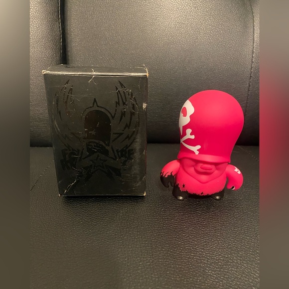 Teddy Troops Series 03 Fortress Förtress Toy Vinyl Figure Collectible - Picture 2 of 4